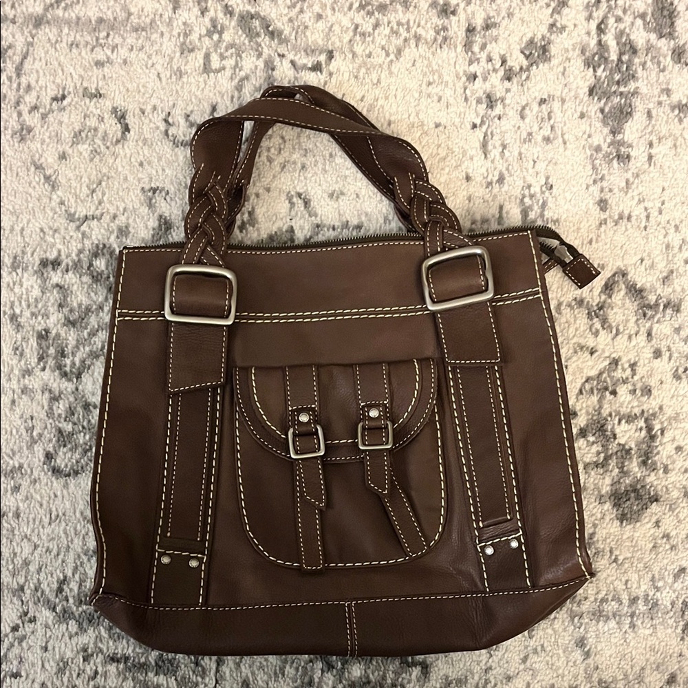 Lrg Fossil leather Brown Tote Bag with Buckle Accents & breaded handles